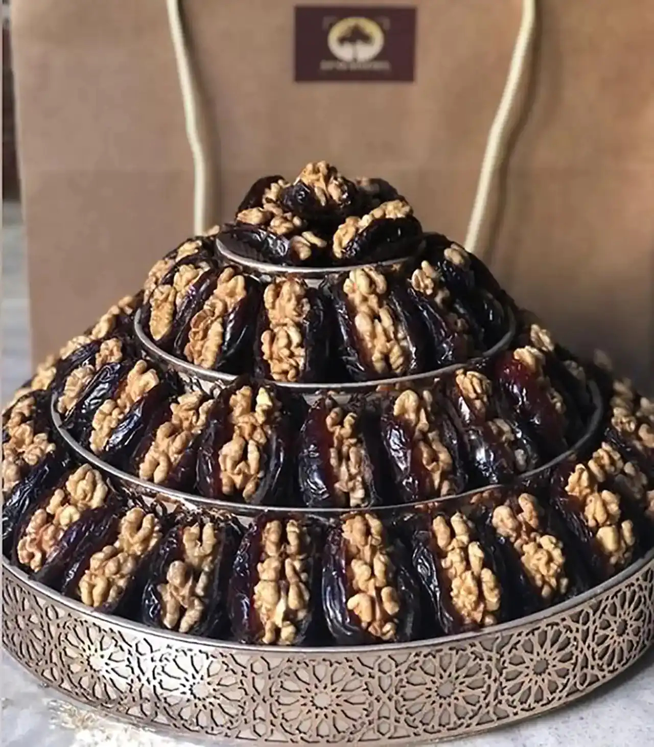 تزیین خرما برای روضه + زیباترین ایده ها برای تزیین خرما برای روضه ائمه