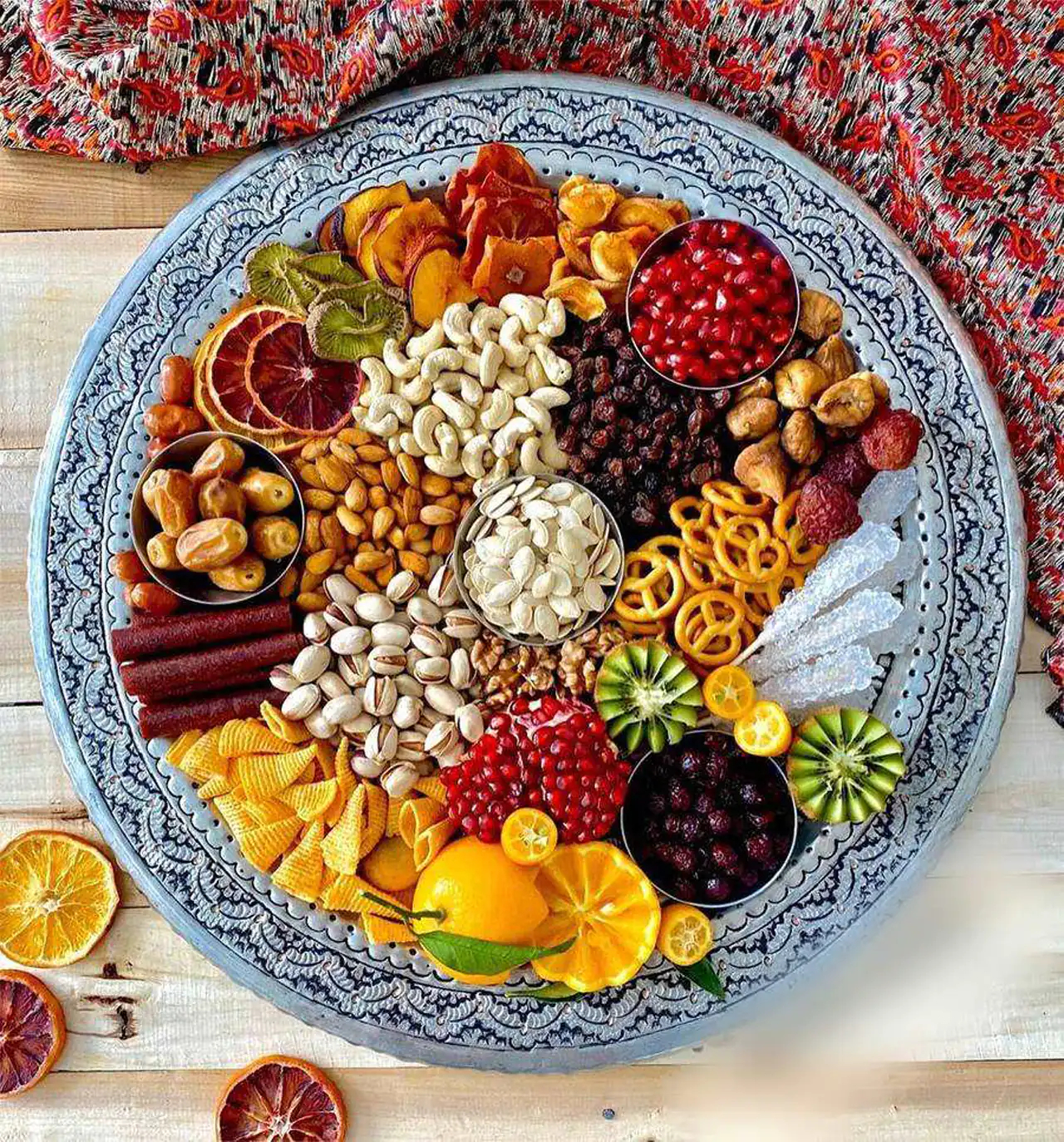 تزیین شب یلدا + زیباترین دیزاین و تزیین برای شب یلدا امسال بسیار شیک