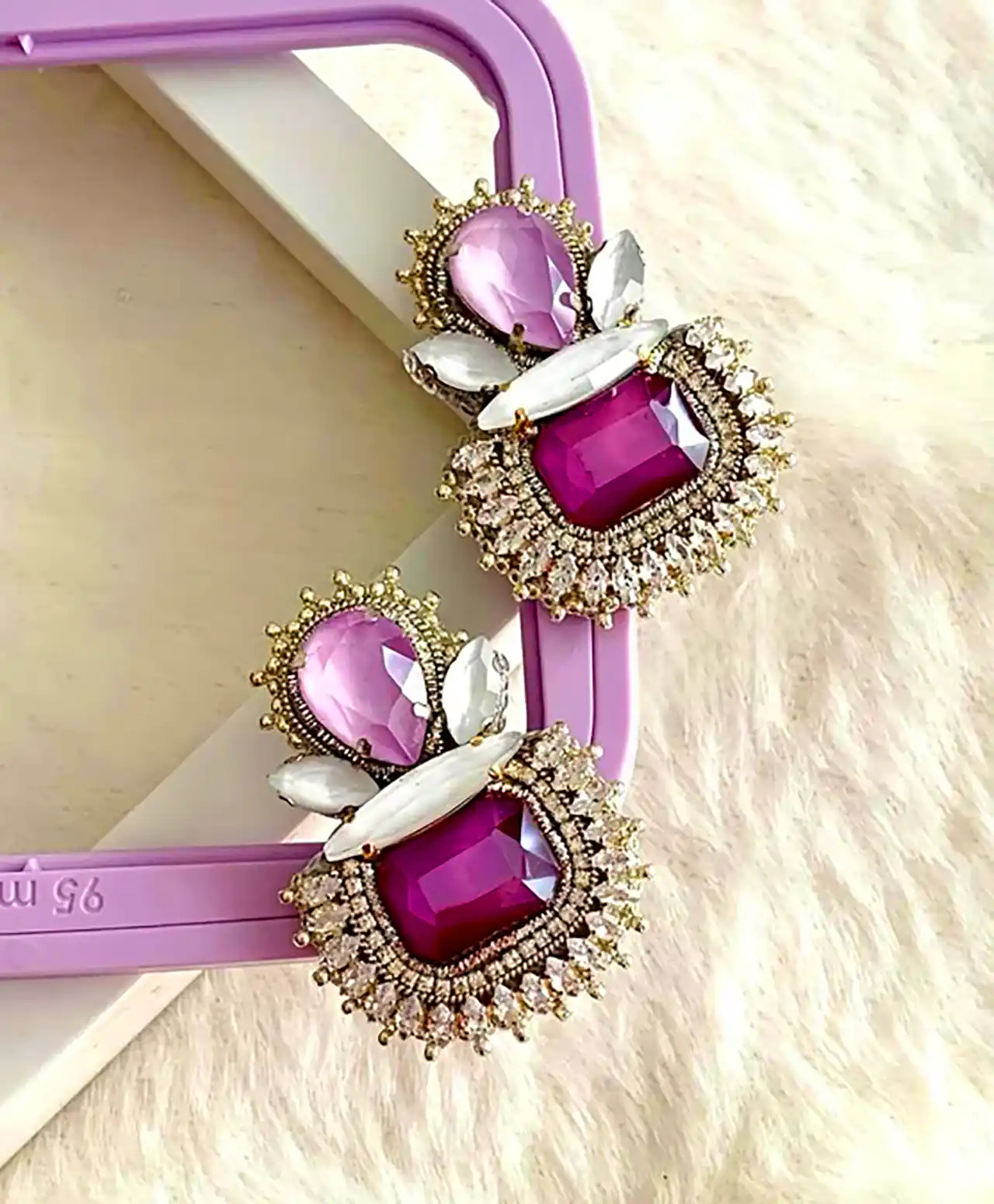 گوشواره جواهردوزی دستساز