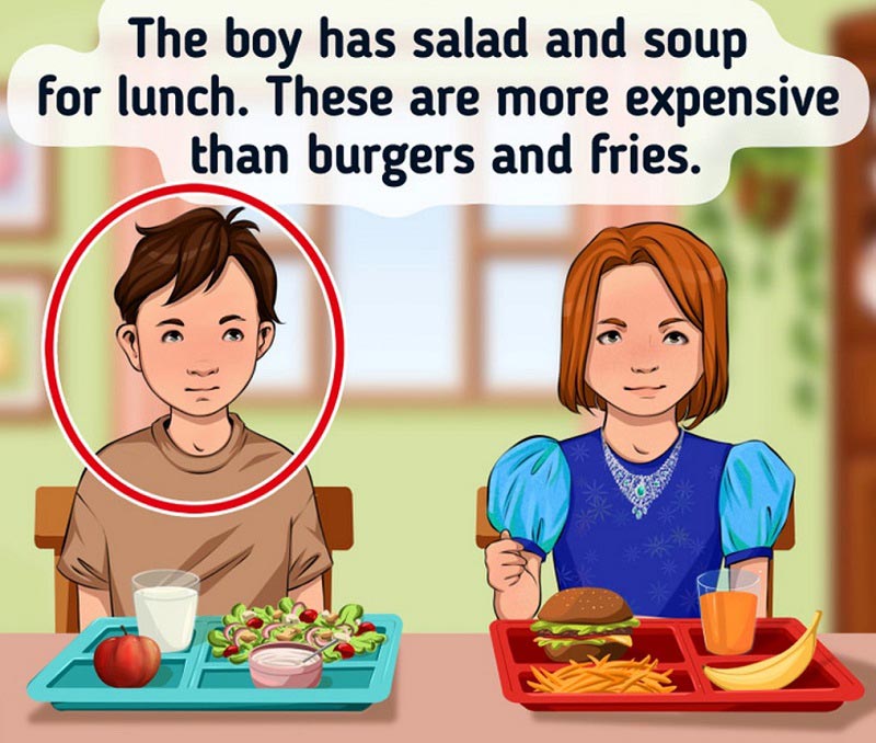 پسری که برای نهار، سالاد و سوپ میخورد
