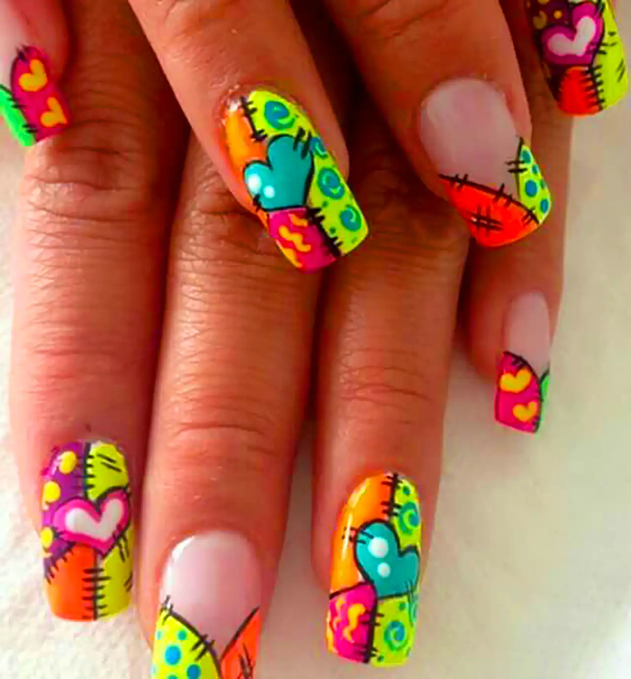 دیزاین ناخن فانتزی