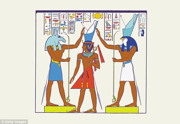 کشف معبد فرعون دوم در جیزه + تصاویر جسد مومیایی و دخمه معبد