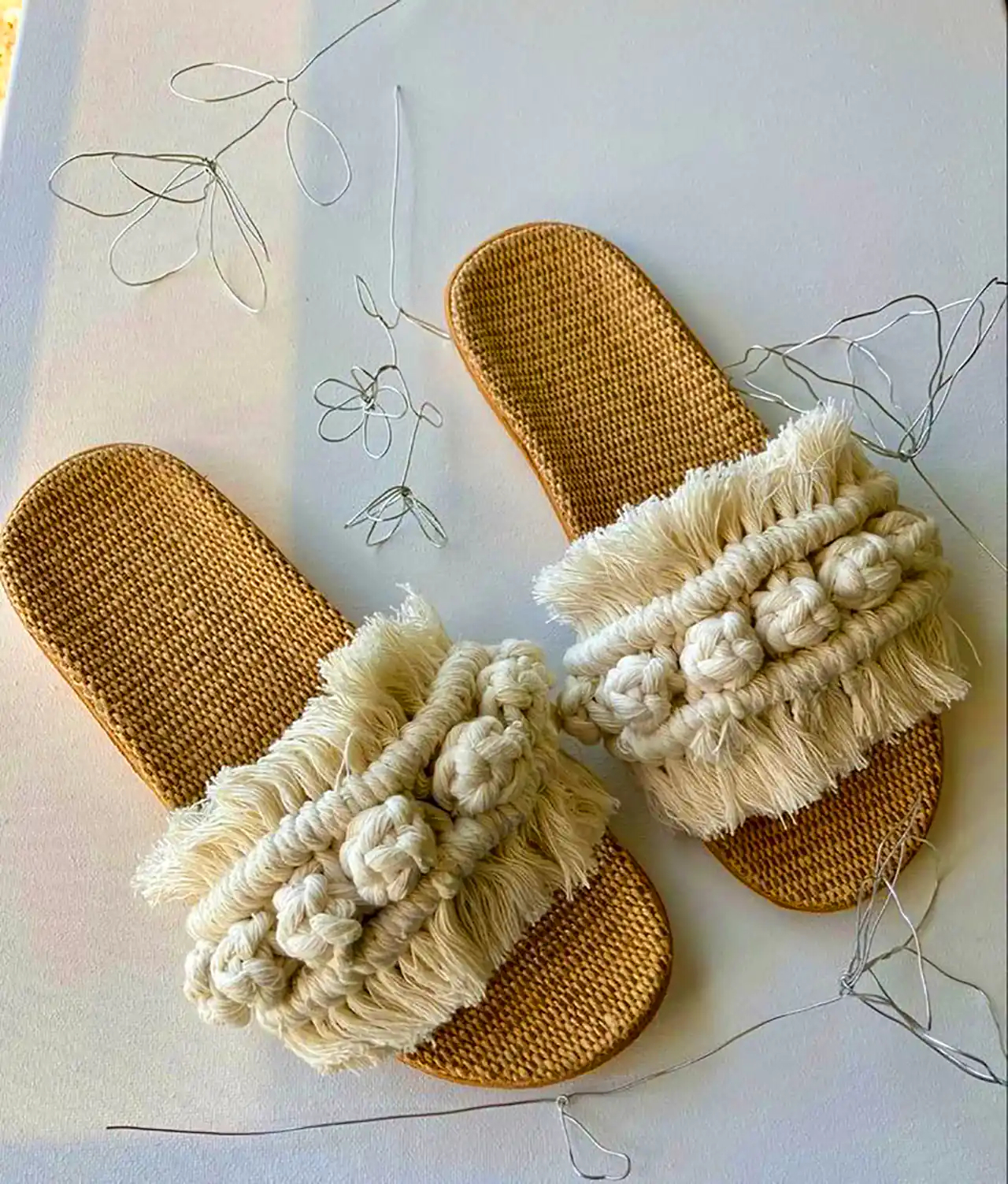 دمپایی دستساز با هنر مکرومه 