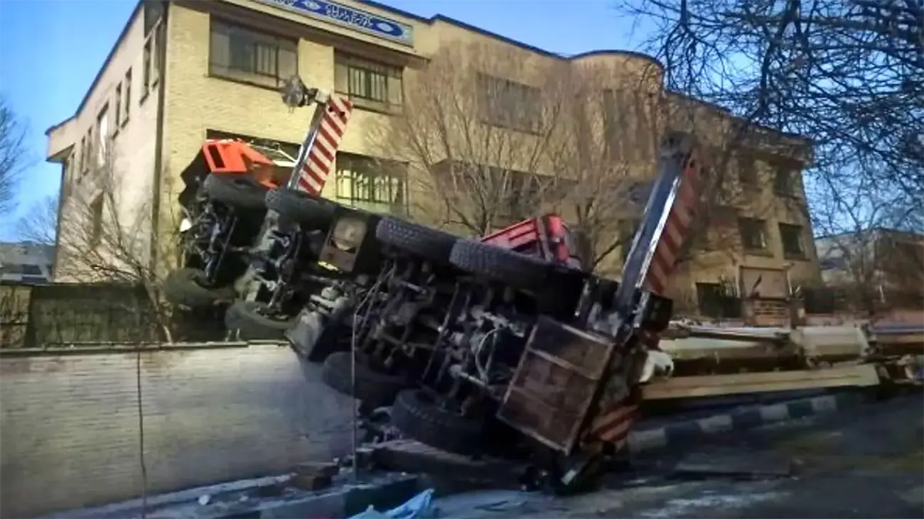 سقوط جرثقیل