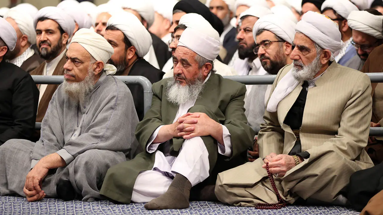 رهبر معظم انقلاب اسلامی صبح امروز در دیدار ائمه جمعه سراسر کشور