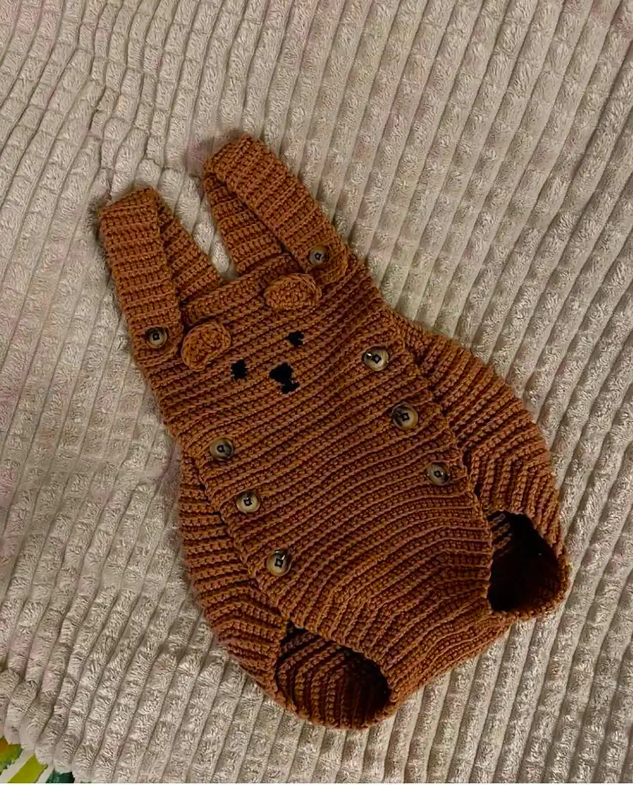 ست لباس بافتنی نوزادی زیبا 