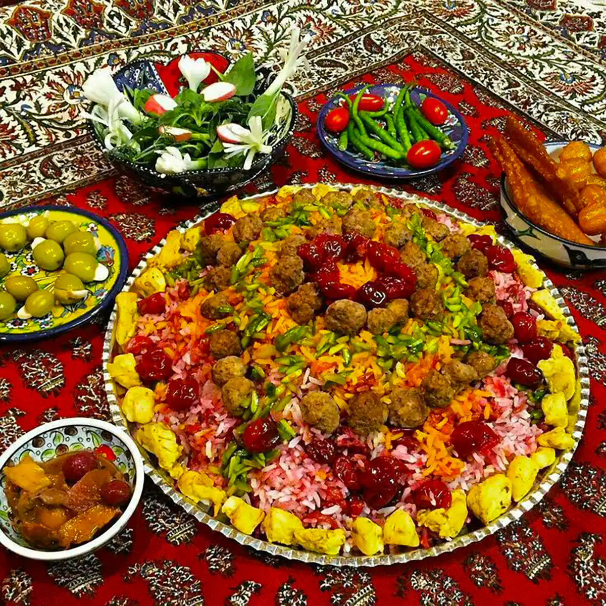 دیزاین آلبالو پلو مجلسی