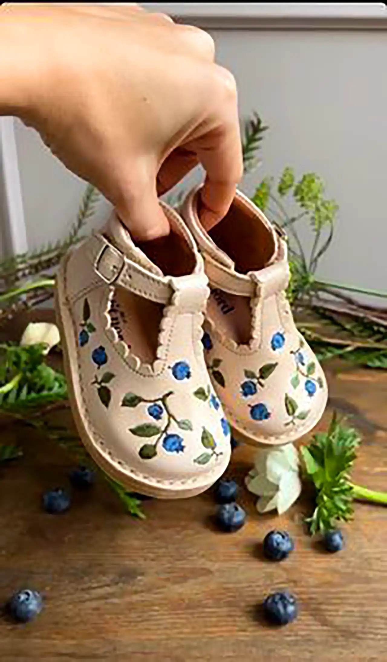 کفش مجلسی بچه گانه