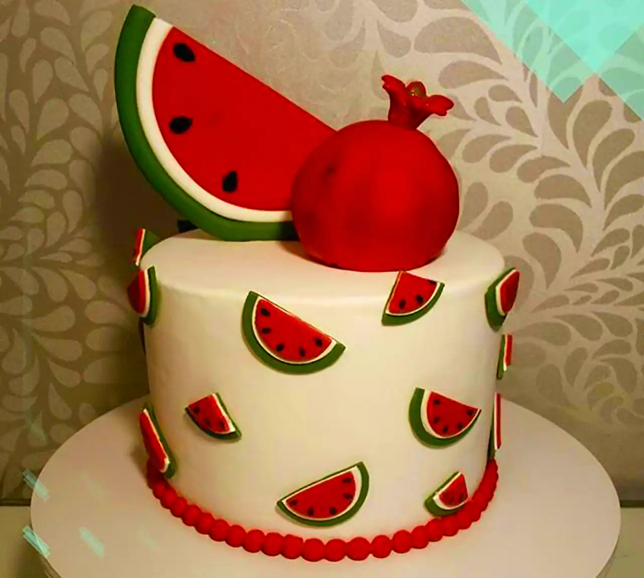 کیک هندوانه ای یلدایی