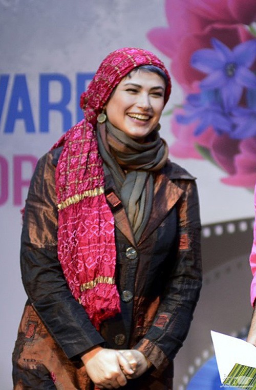 لادن مستوفی