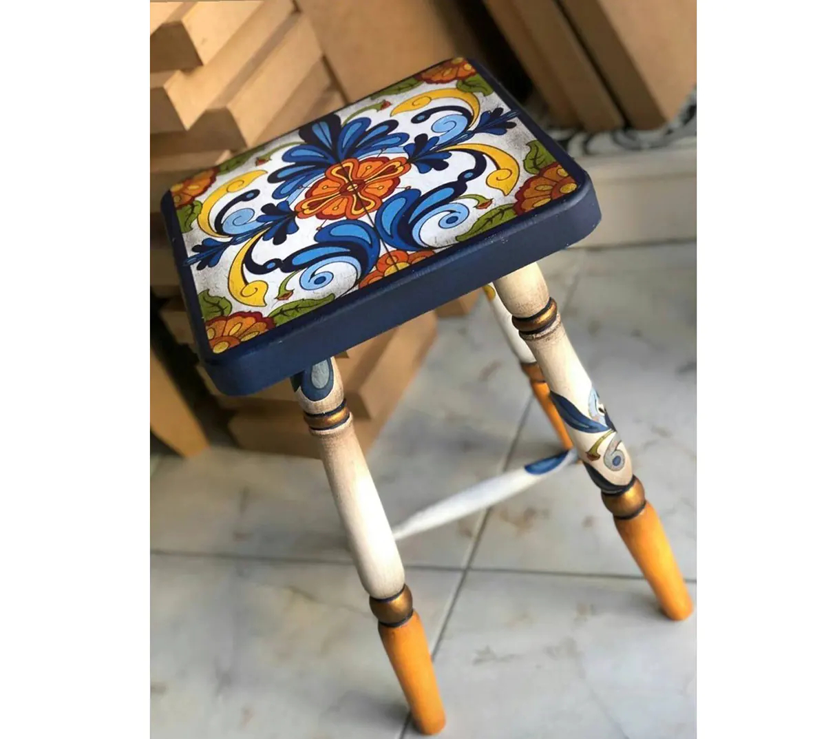 چهارپایه چوبی برای نشستن چهارپایه چوبی آشپزخانه چهارپایه چوبی کوتاه چهارپایه چوبی دیجی کالا چهارپایه چوبی بلند قیمت چهارپایه چوبی بلند
