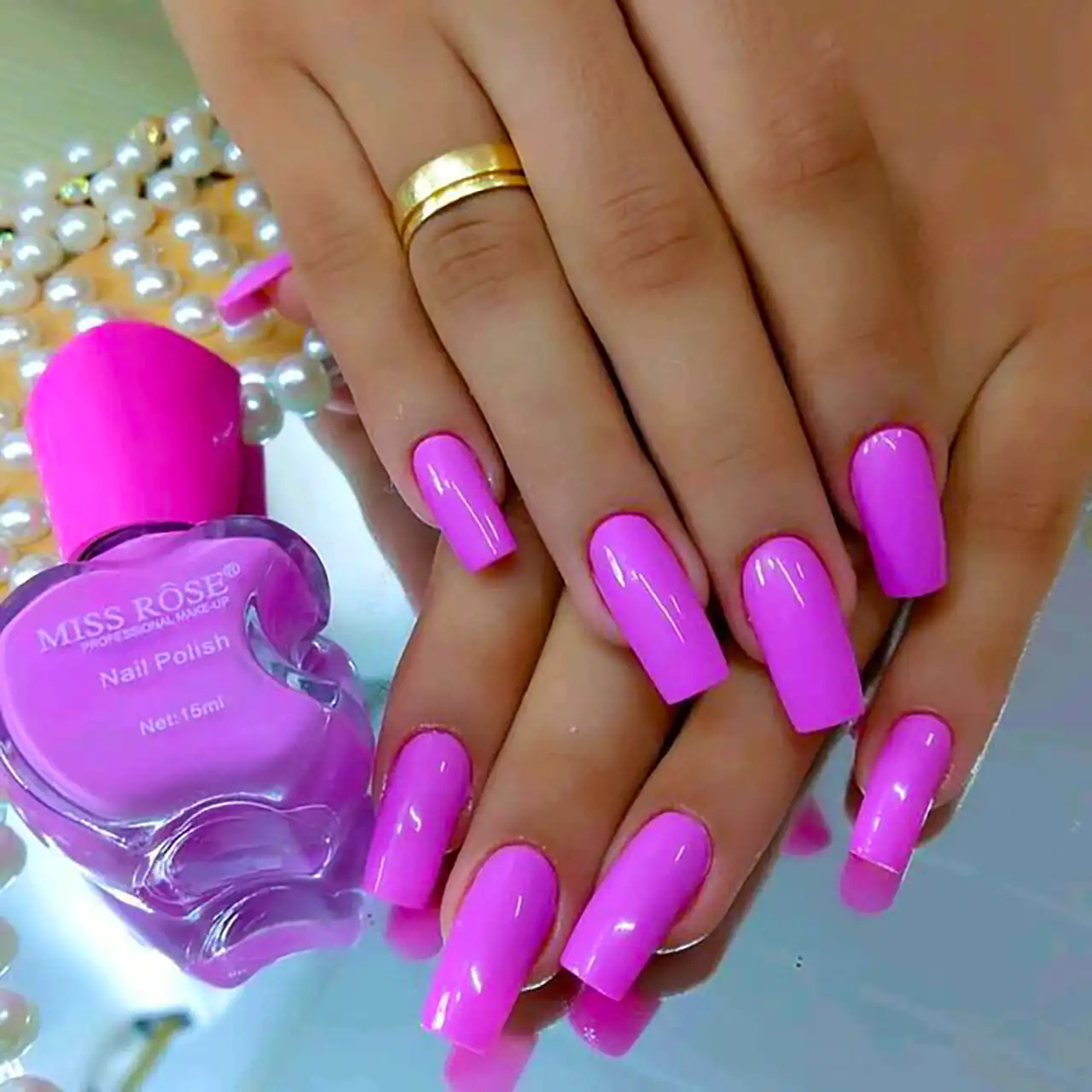 کاشت ناخن باکلاس