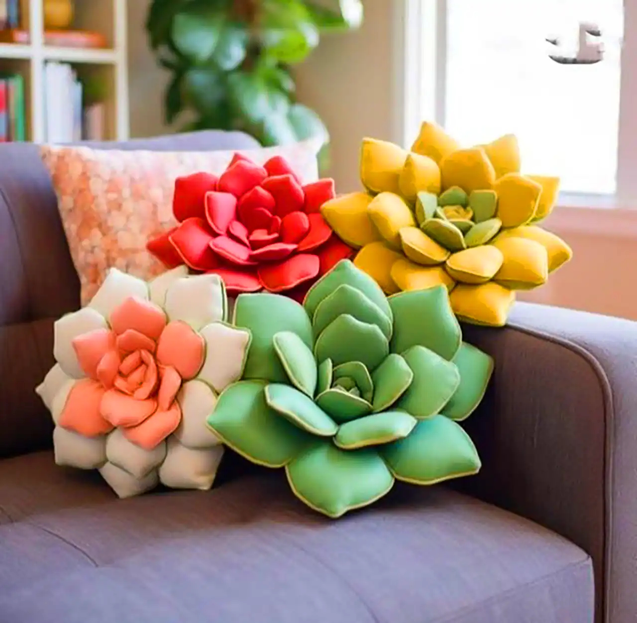 کوسن فانتزی طرح ساکولنت