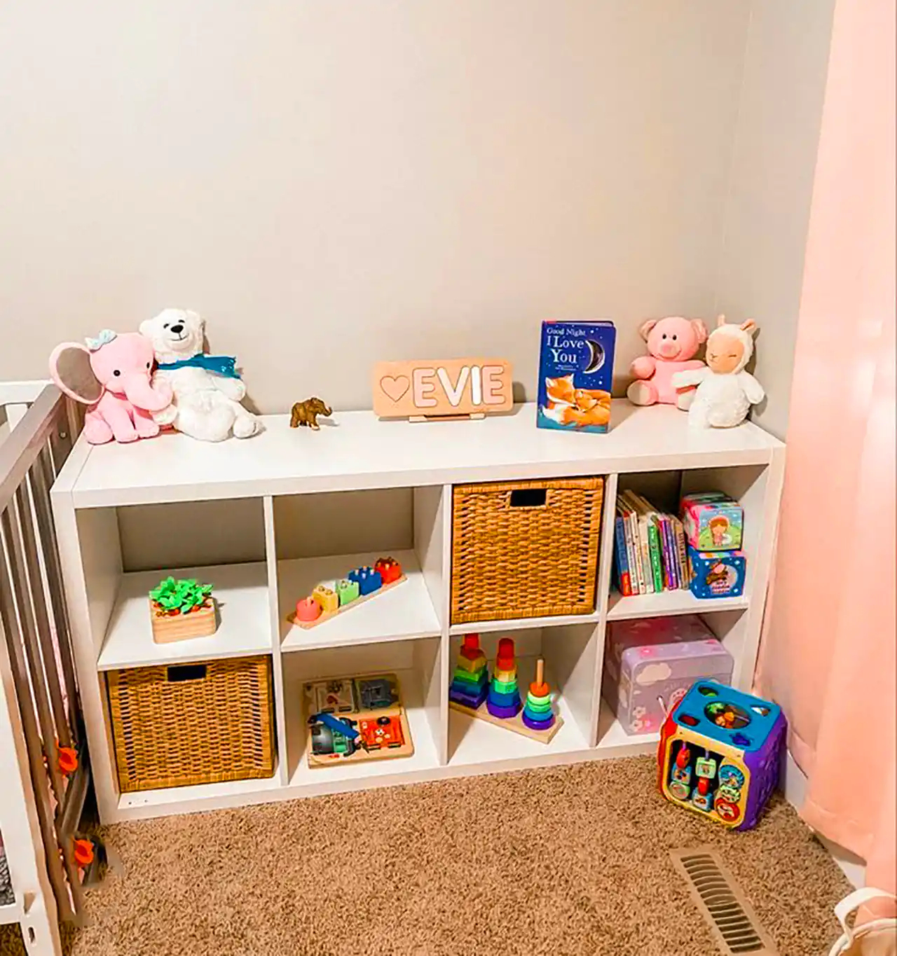 قفسه مینیمال اتاق کودک