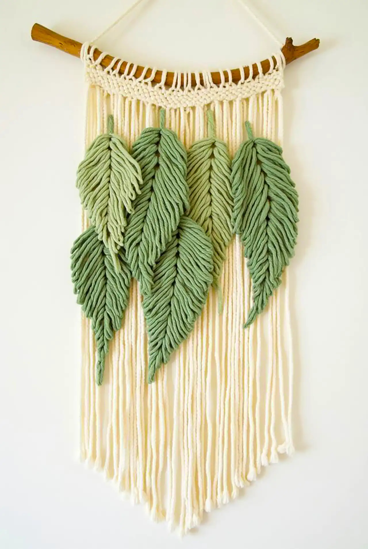 دیوارکوب مکرومه برگی