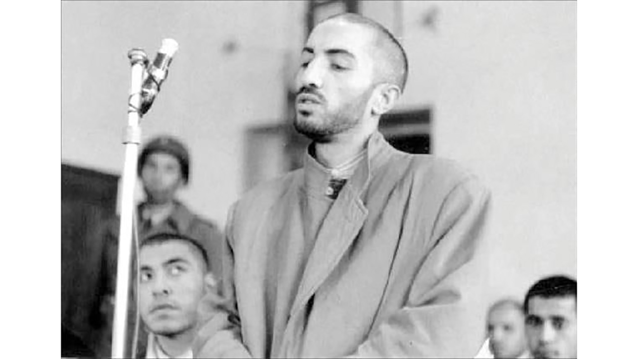 ۲۷ دی ماه ۱۳۳۴ نواب صفوی و سه هم رزم عضو جمعیت فداییان اسلام در دادگاه پهلوی محاکمه و به دستور مستقیم محمدرضا شاه اعدام شدند.