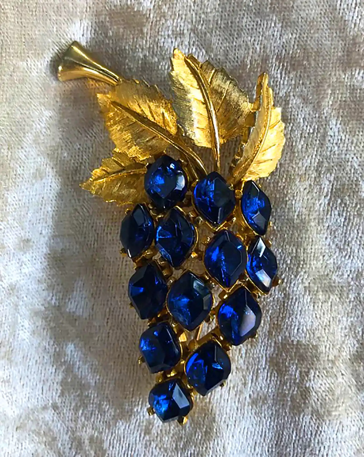 اکسسوری تزئینی خوشه انگور