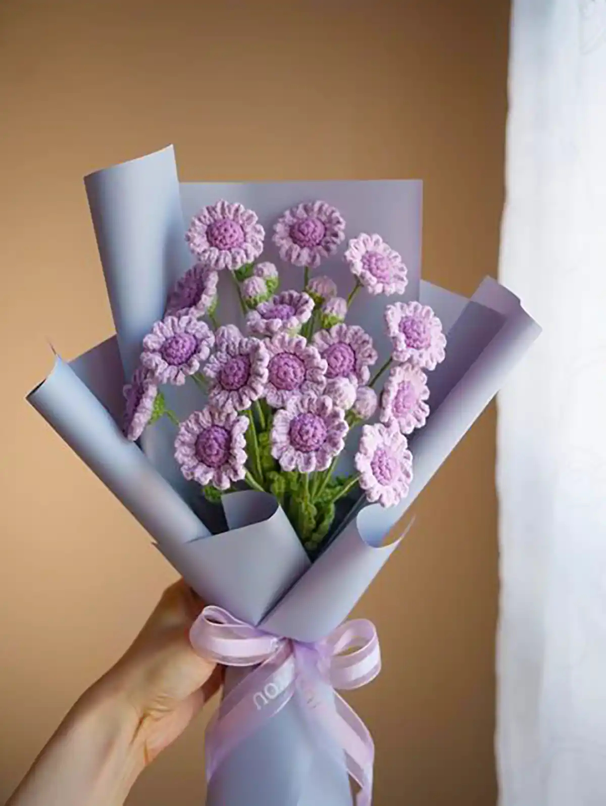 دسته گل بافتنی جذاب و زیبا