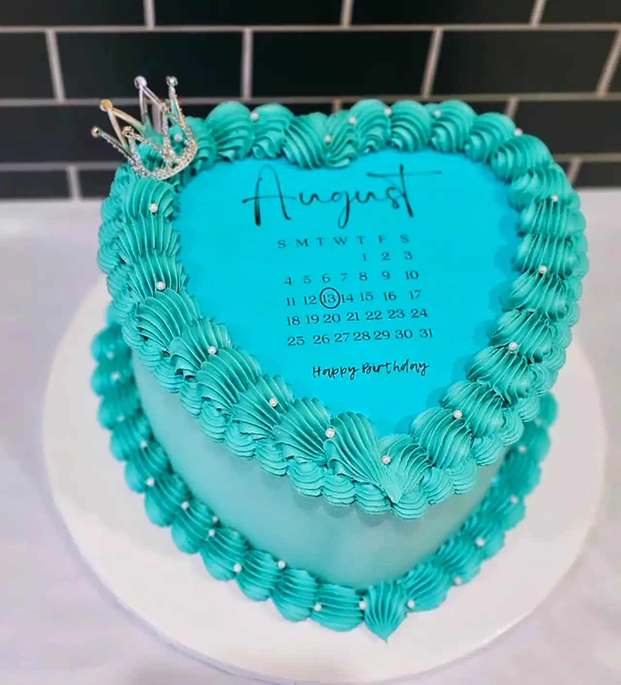 کیک تولد تقویم دار