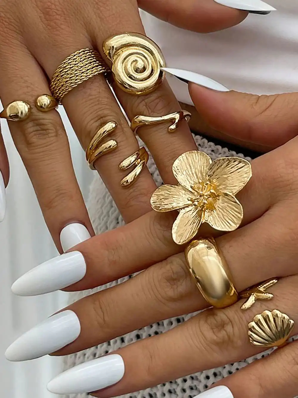 انگشتر طلا زنانه بزرگ