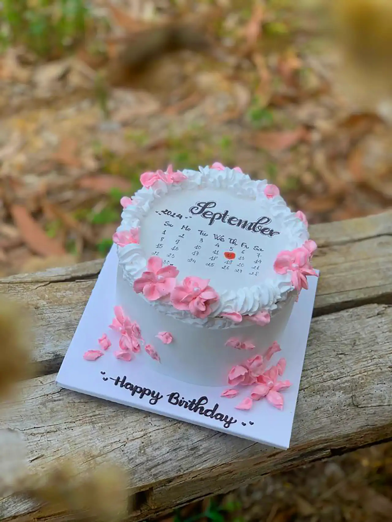کیک تولد تقویم دار