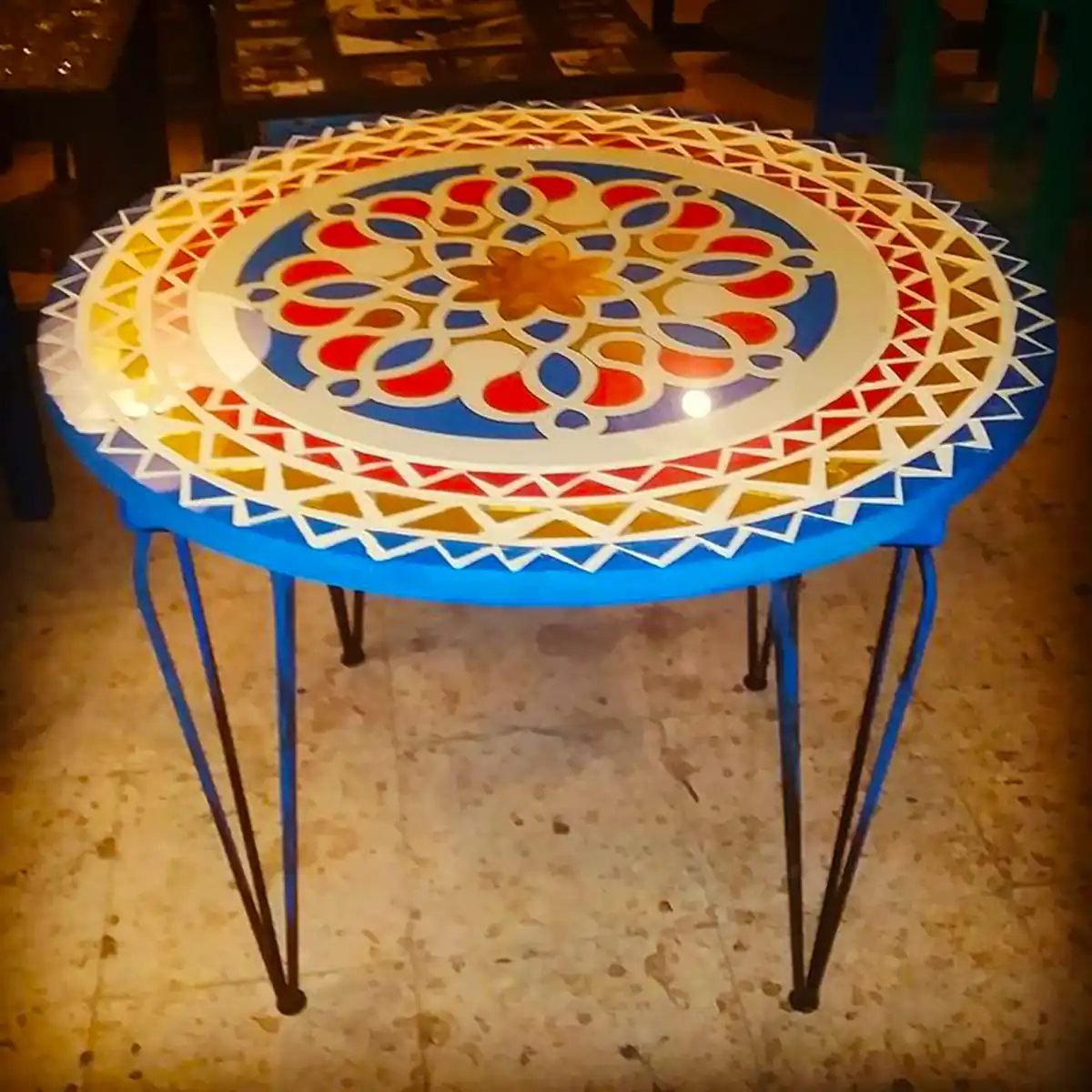 میز عسلی کاشی کاری