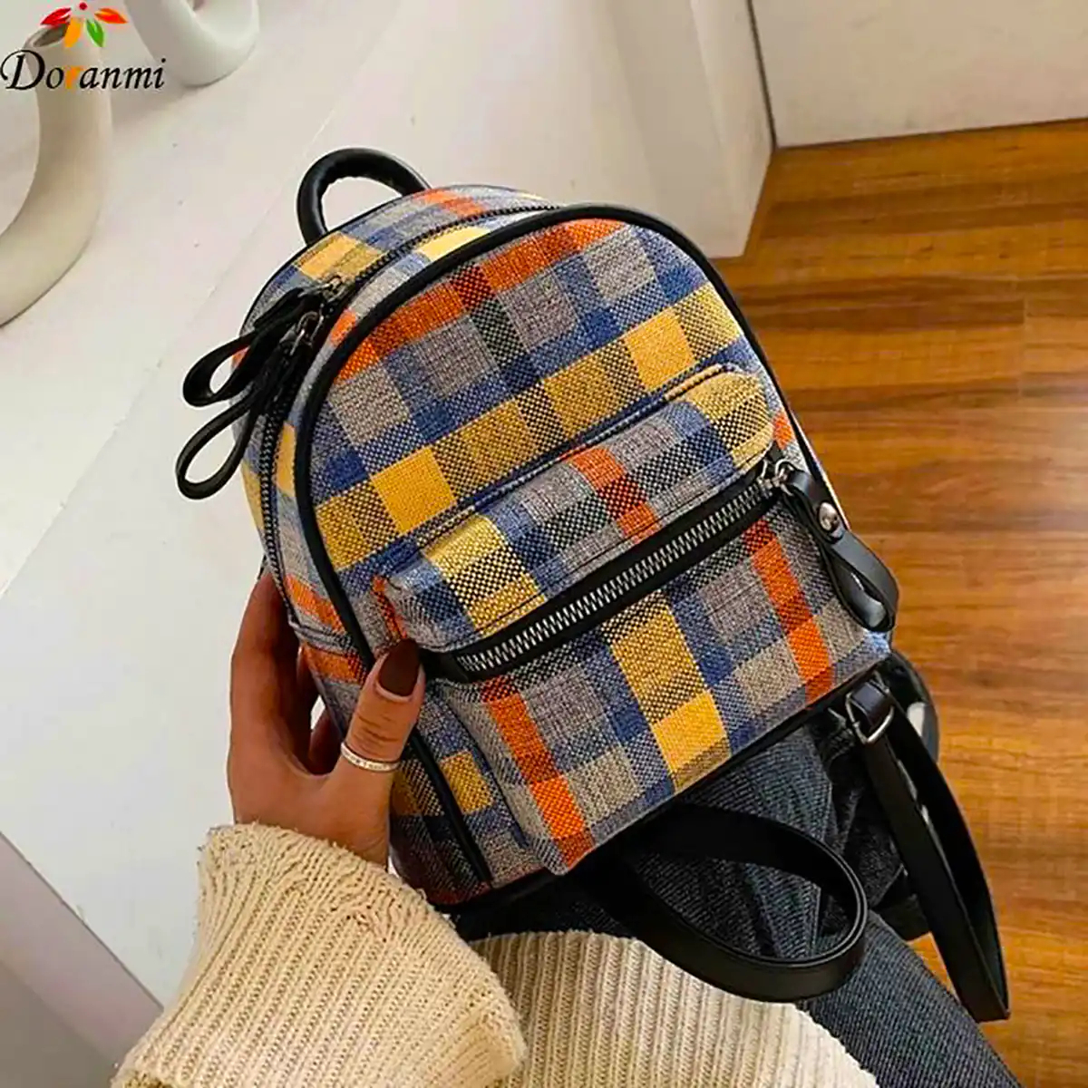 کوله پشتی مینیمال دخترونه 