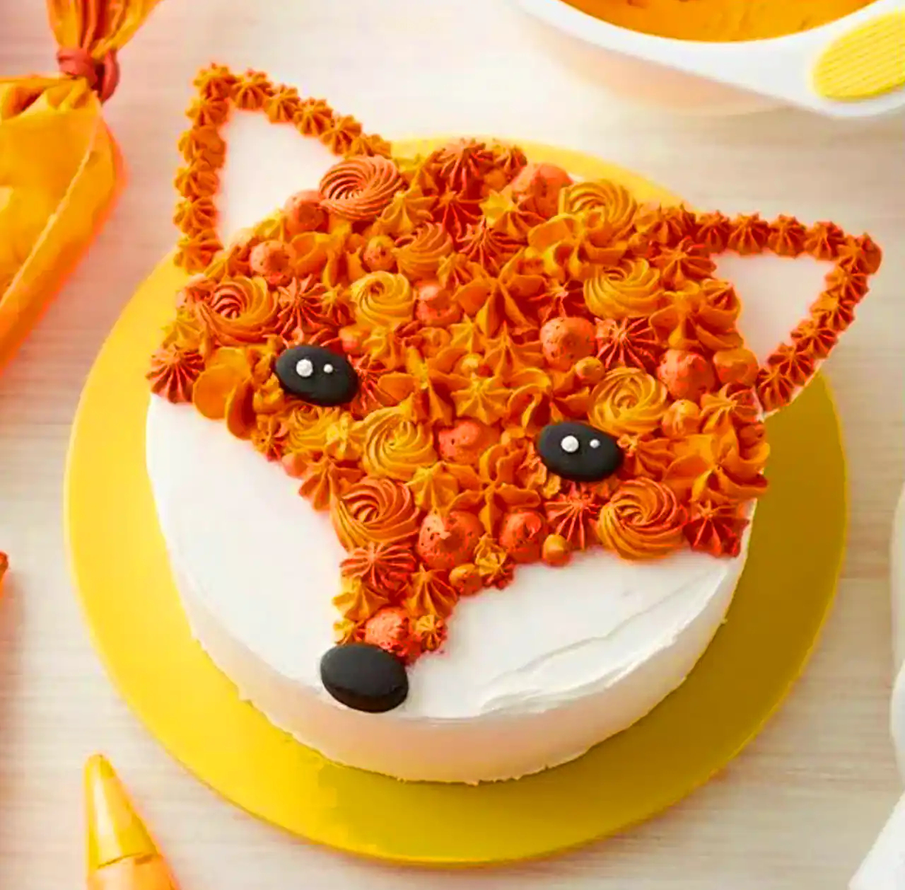 کیک فانتزی رنگی خاص روباه