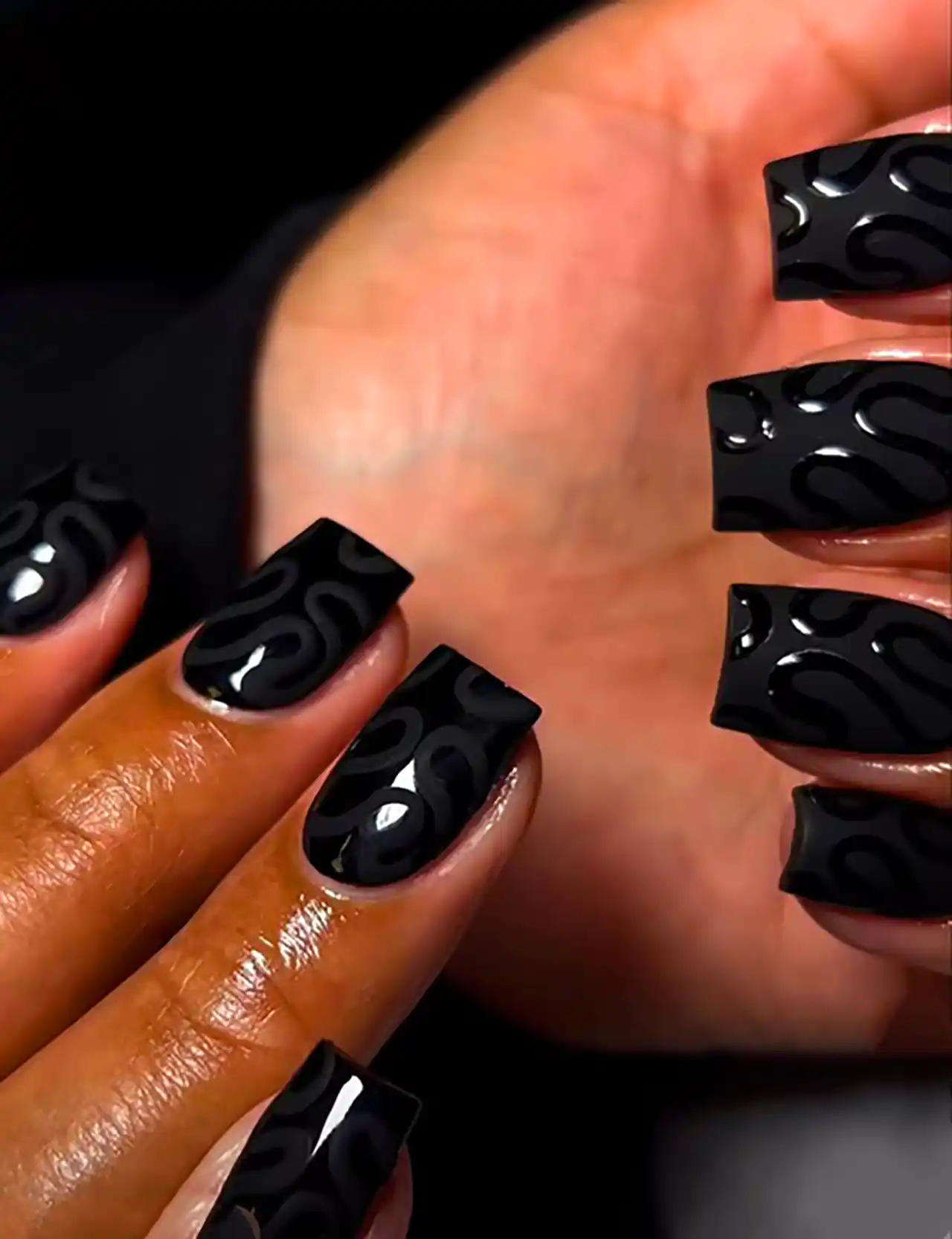 دیزاین ناخن باکلاس مشکی