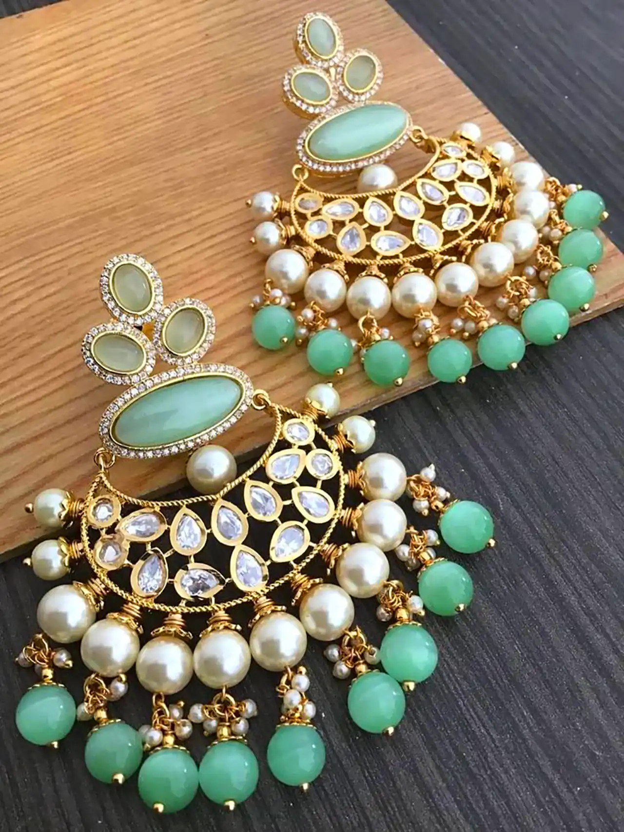 گوشواره کلاسیک زنانه