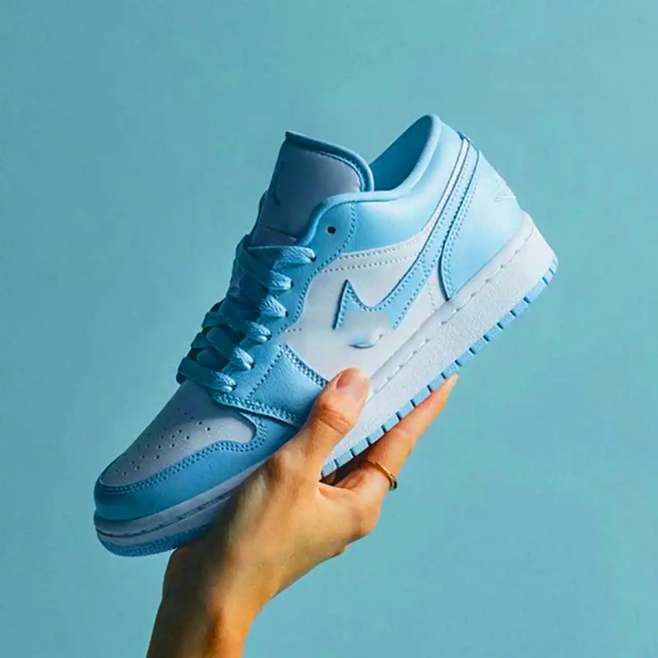 کتونی نایک جردن رنگی 