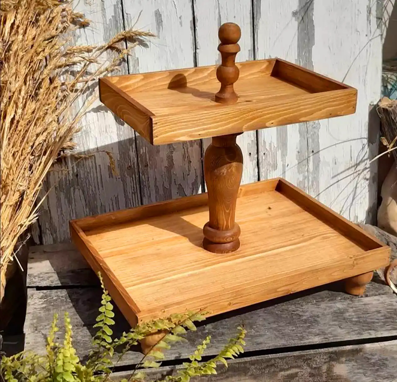 شیرینی خوری طبقاتی چوبی