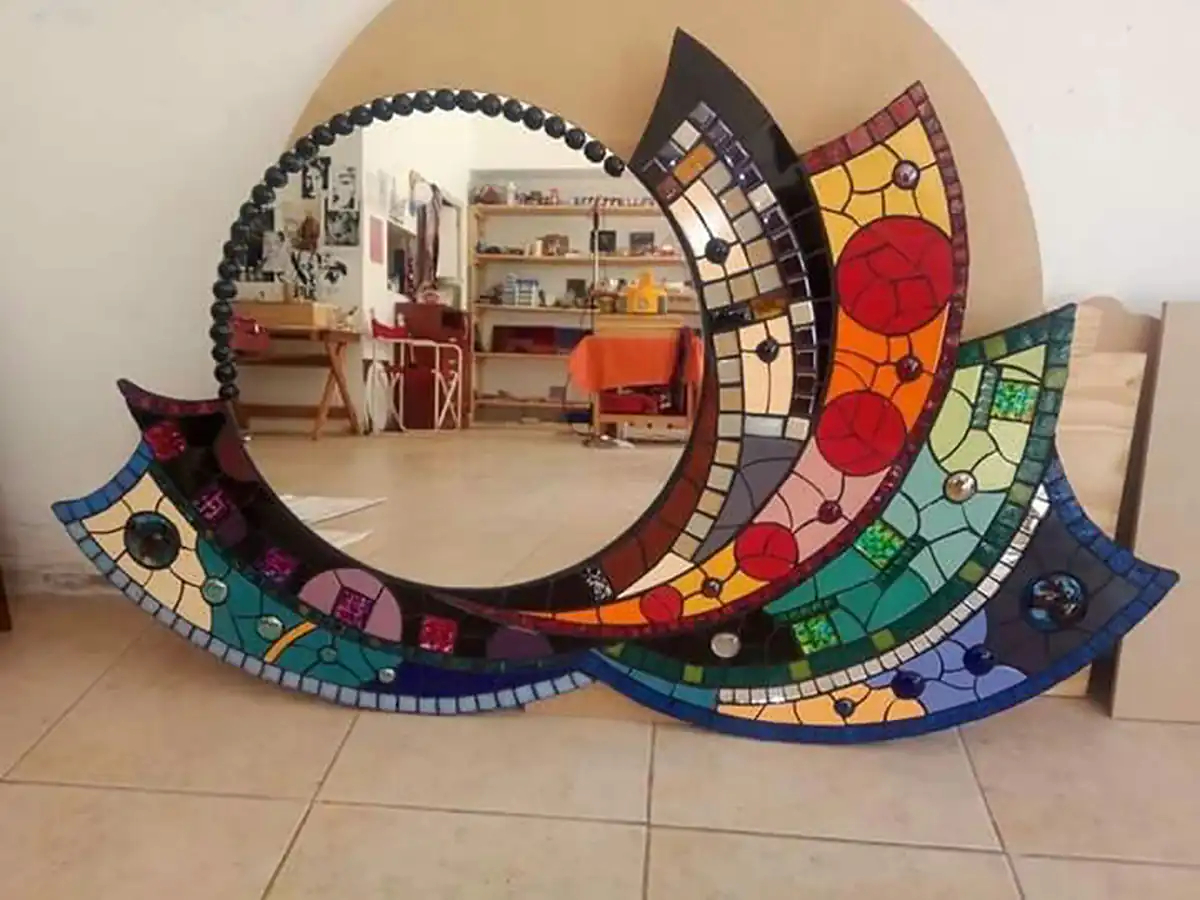 آینه دیواری رنگی رنگی 