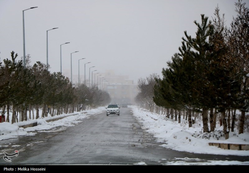 برف در کرمان