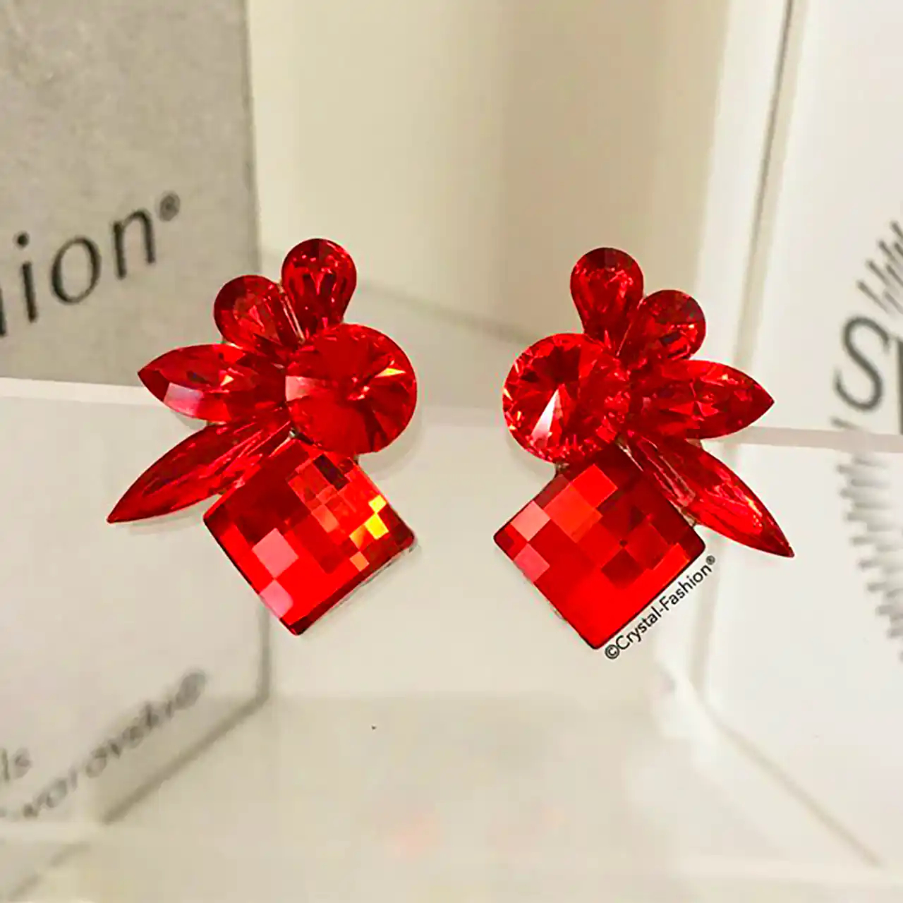 گوشواره جواهردوزی دستساز