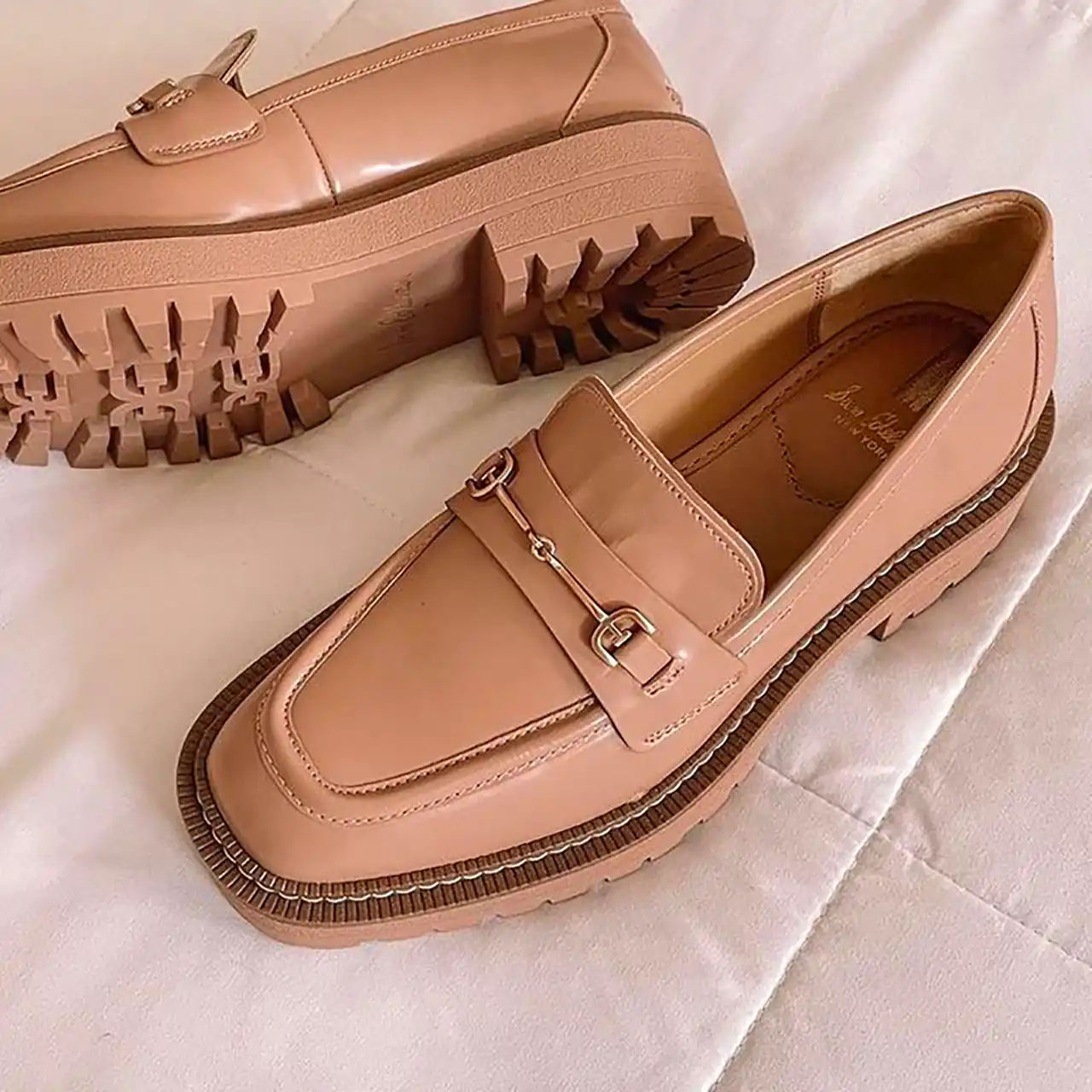 کالج شیک و کلاسیک