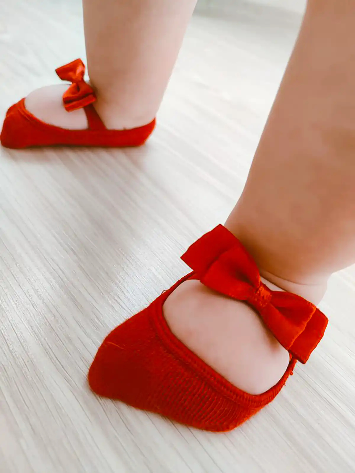 جوارب پاپوشی نوزادی