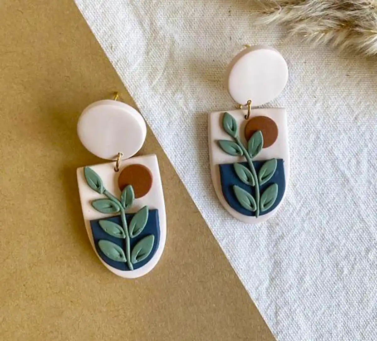 گوشواره فانتزی دخترانه