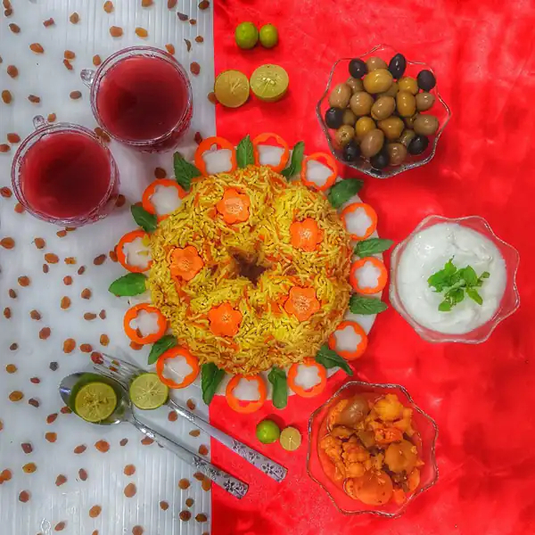 تزیین روی هویج پلو