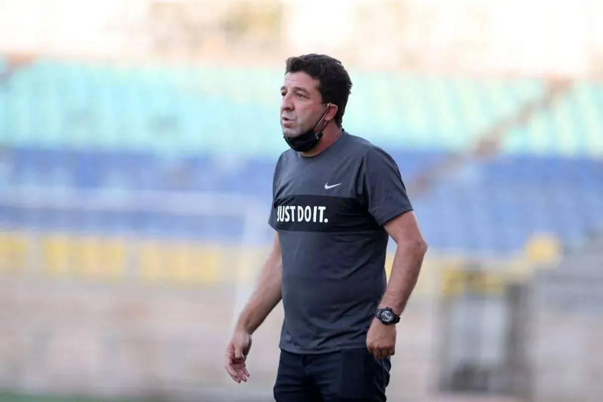 فعلاً تراکتور از پرسپولیس آمادهتر است فعلاً تراکتور از پرسپولیس آمادهتر است