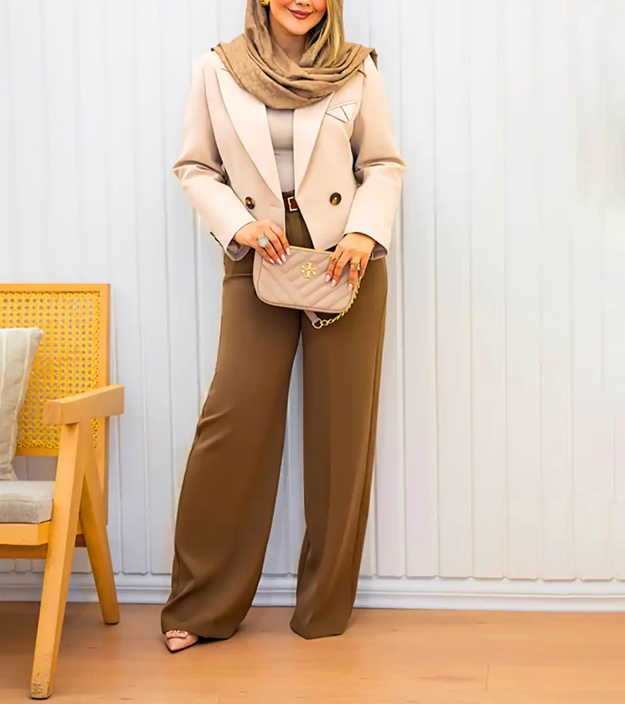 مانتو ساده و خیلی شیک 