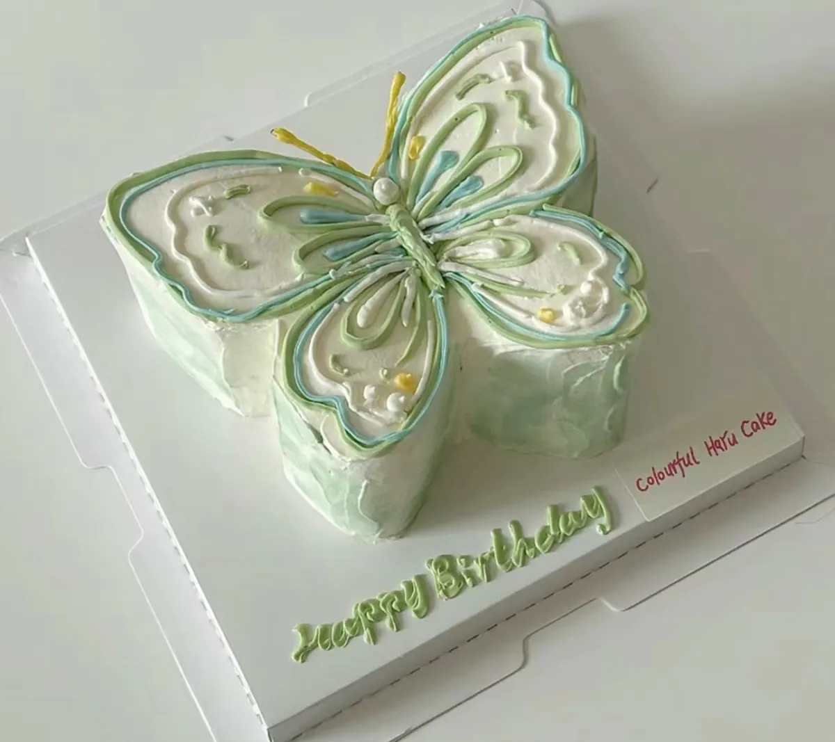 کیک پروانه ای بنفش کیک پروانه ای قرمز کیک پروانه ای رنگارنگ کیک تولد پروانه ای دخترانه کیک پروانه ای آبی