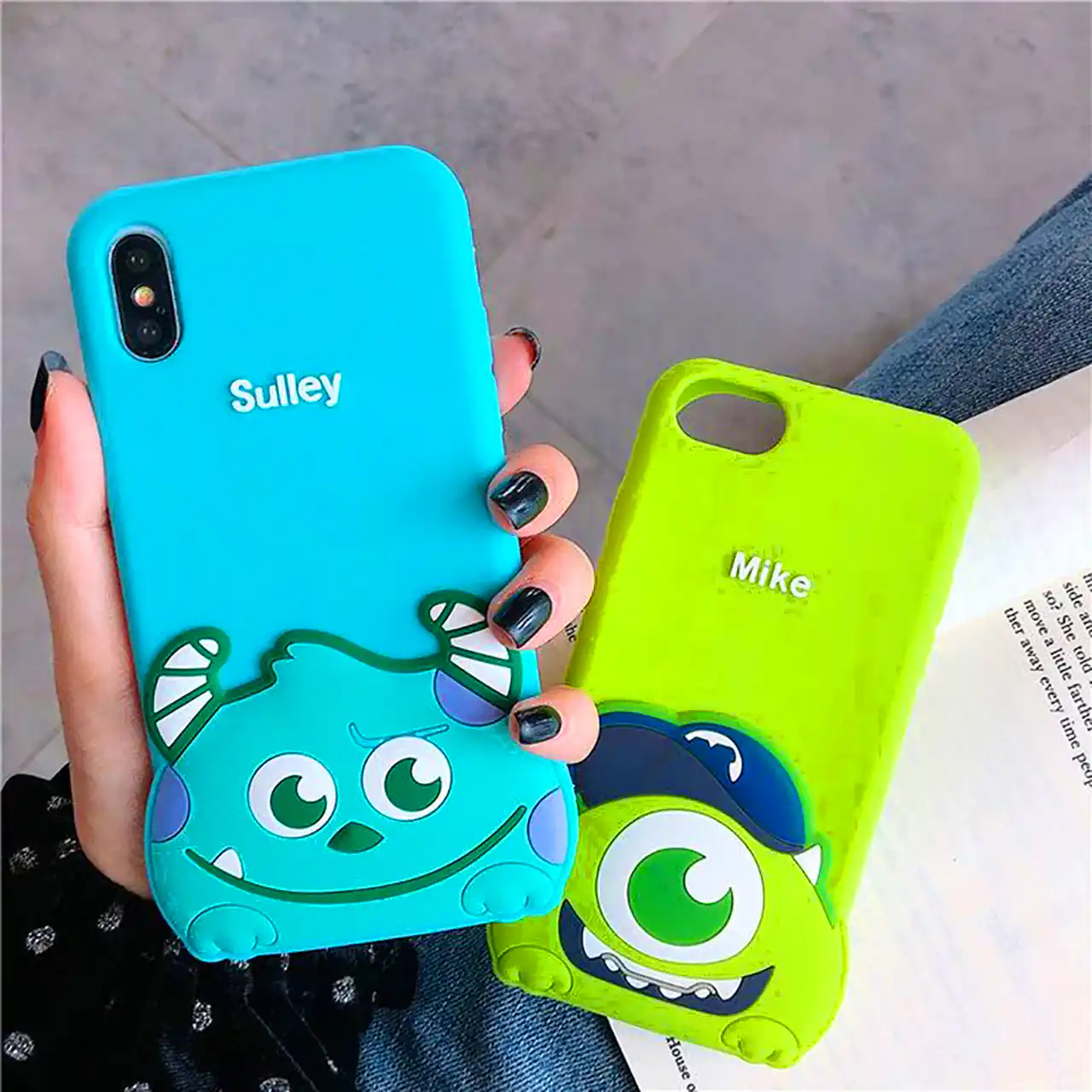 قاب گوشی طرح خانواده هیولاها