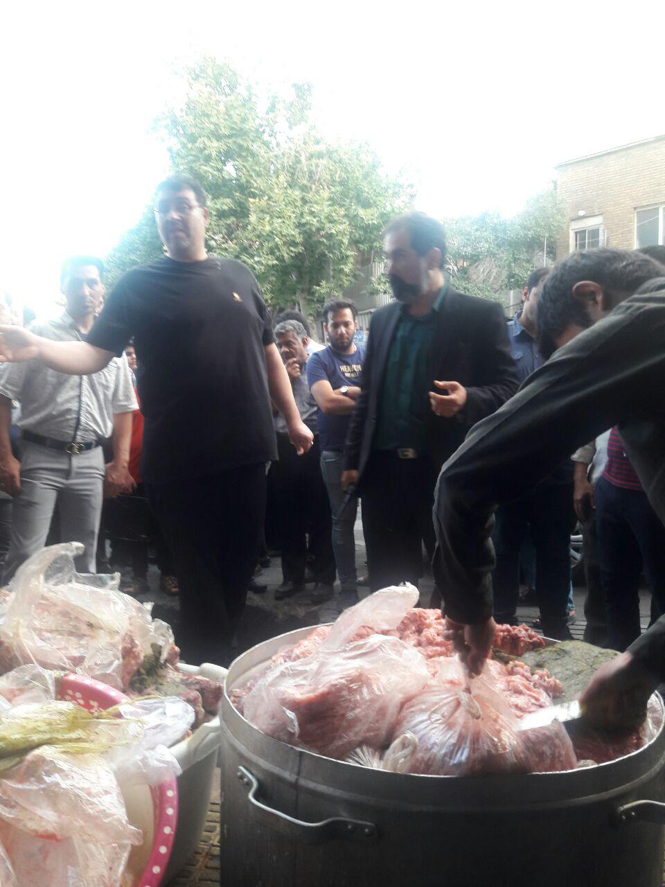 کشف 500 کیلو گوشت فاسد از یک کبابی در پایتخت