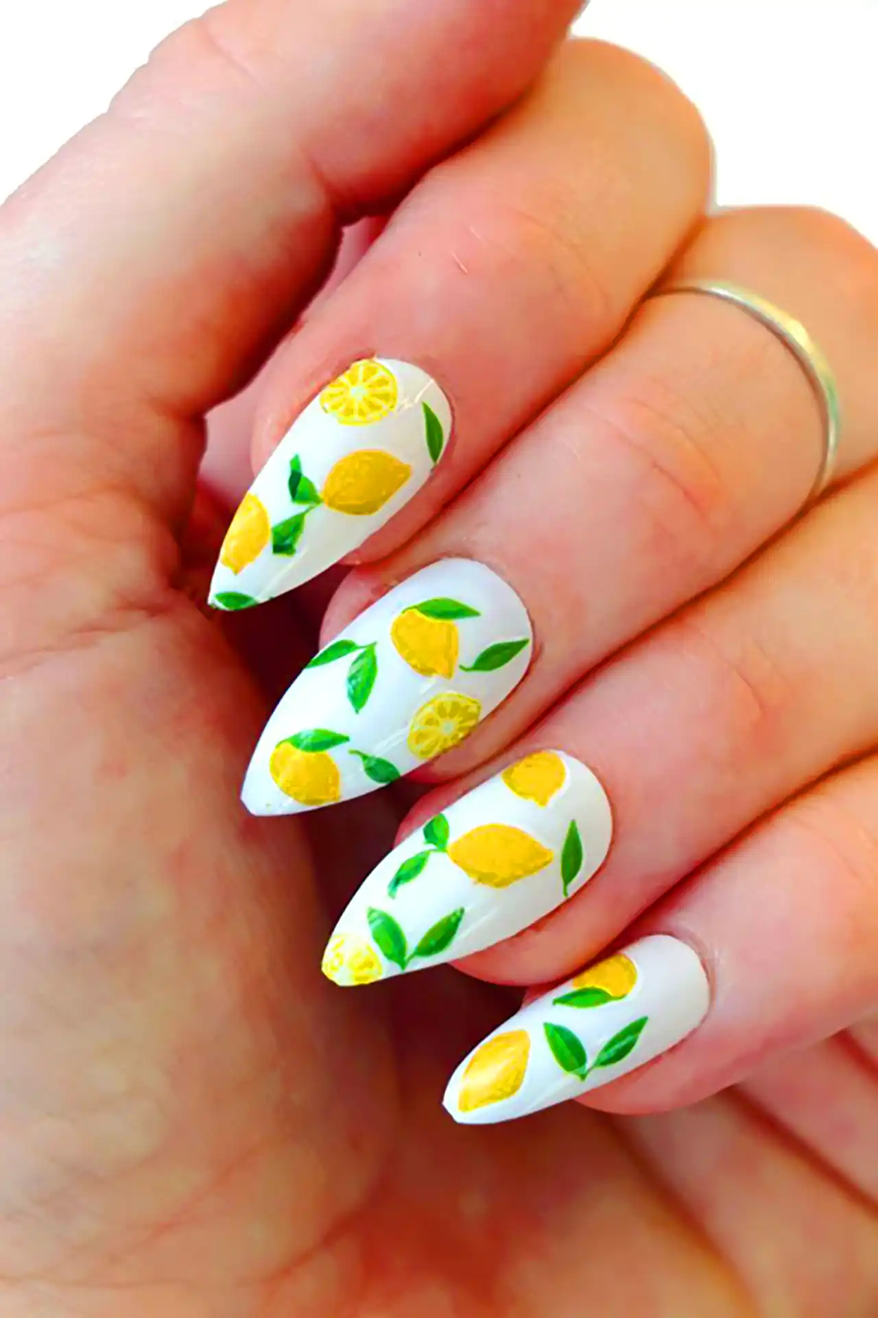 دیزاین ناخن با طرح لیمو