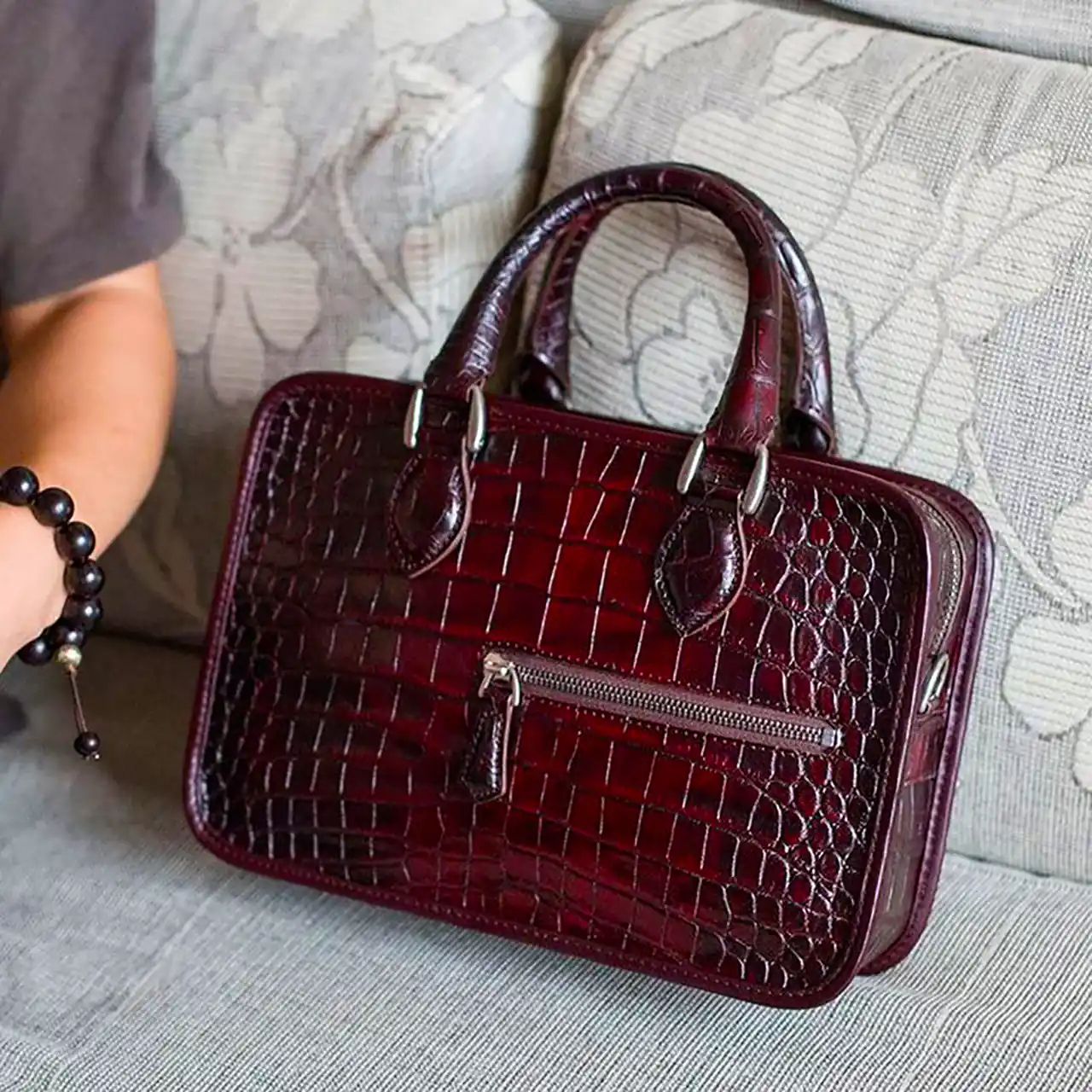 کیف چرمی زرشکی شیک 