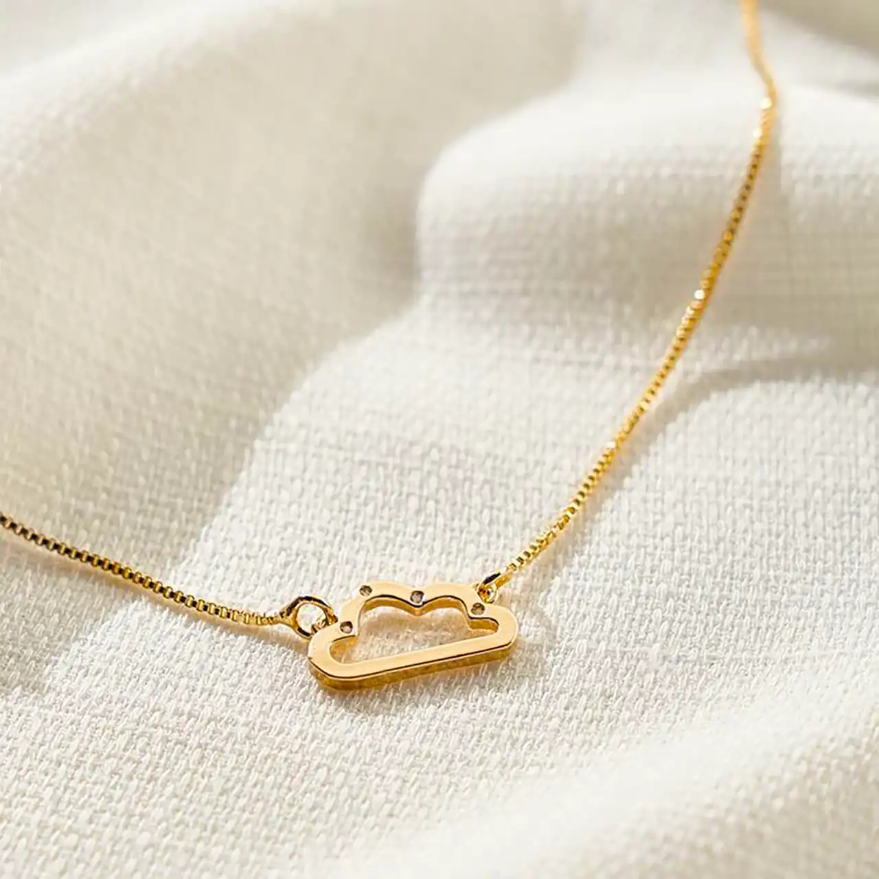 گردنبند طرح ابر