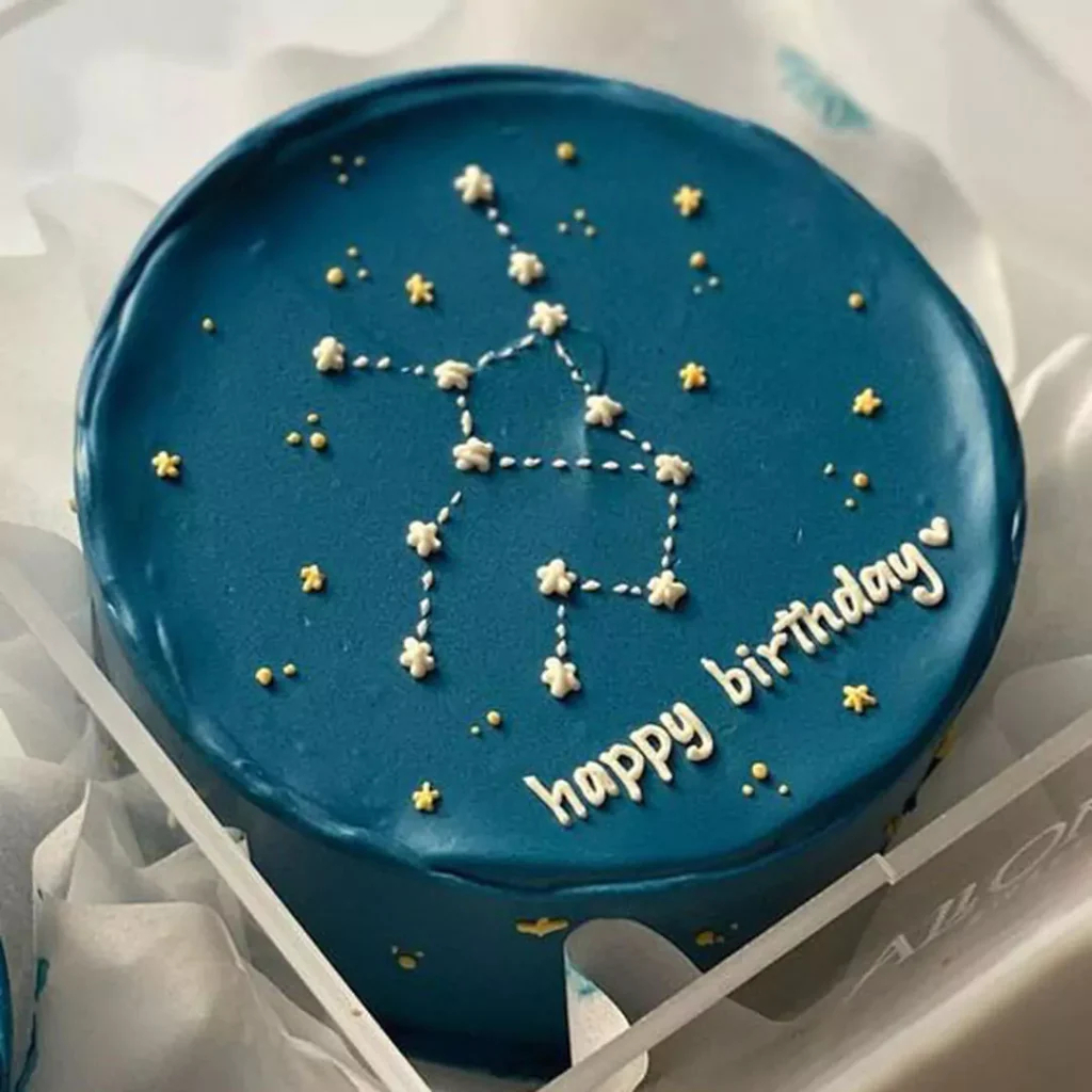 کیک تولد طرح صورت فلکی دخترانه