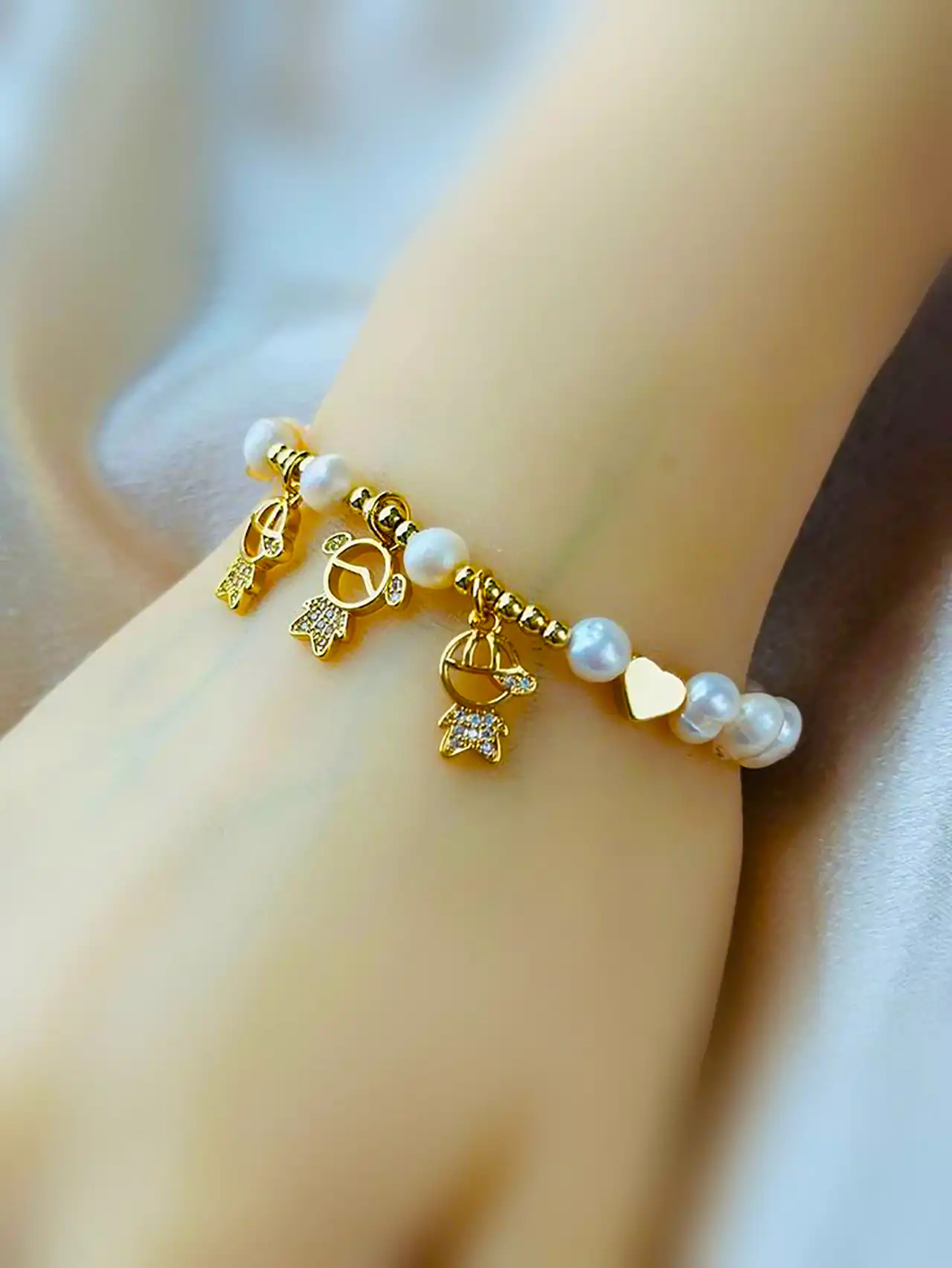 دستبند طلا مروارید زنانه