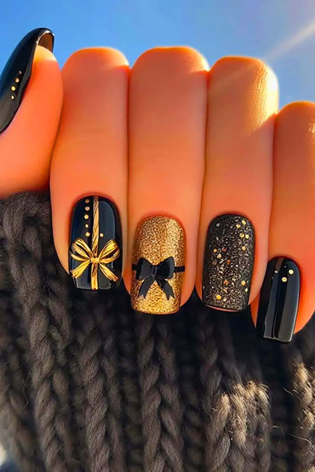 دیزاین ناخن باکلاس مشکی